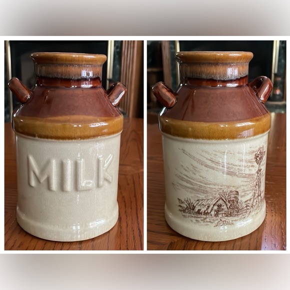 Other - Vintage Barn-house Crock